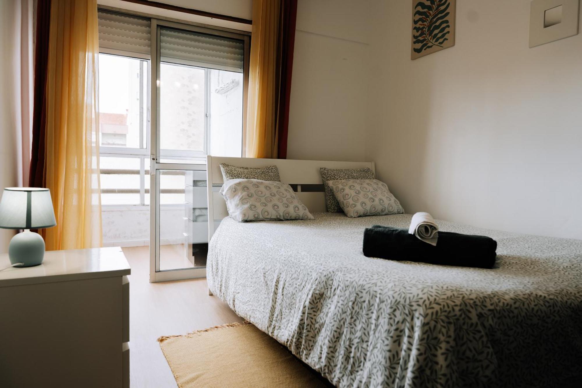 Family-Friendly And Cozy 3-Bedroom Accommodation In Lizbona Zewnętrze zdjęcie